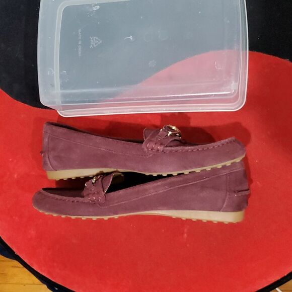 Coach Fortunata Suede Loafers in Burgundy Size 7.5 - Picture 7 of 12